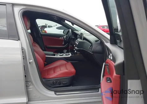 2019 Kia Stinger Gt2 from USA, damaged, VIN KNAE55LC0K6064014